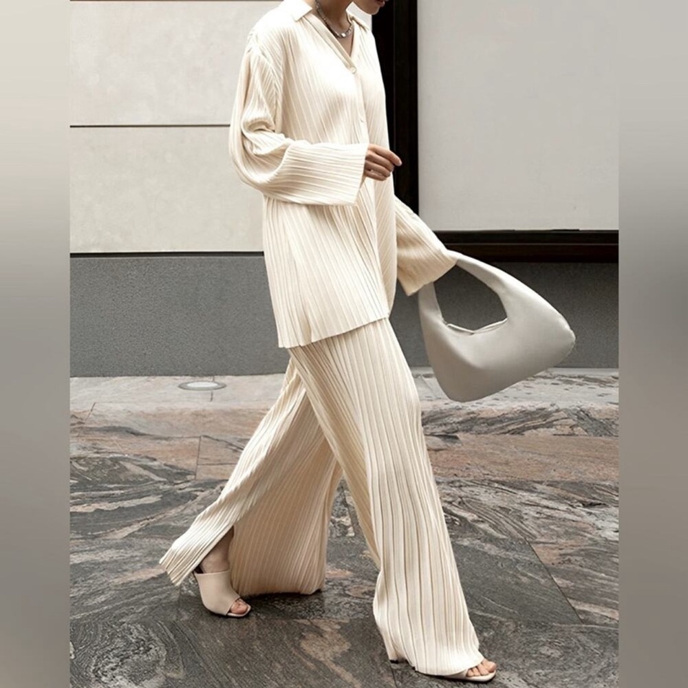 NWT Oversized Leisure Pleat Pockets Two Piece Pants Set XS